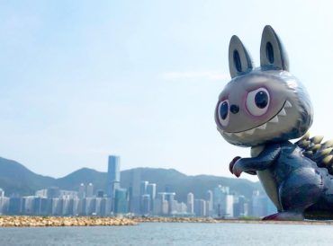 Lisa和Rosé都无法抗拒的盲盒顶流,关于Labubu公仔的5件事!